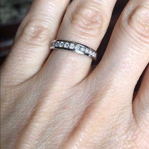 Diamond 14k white gold band